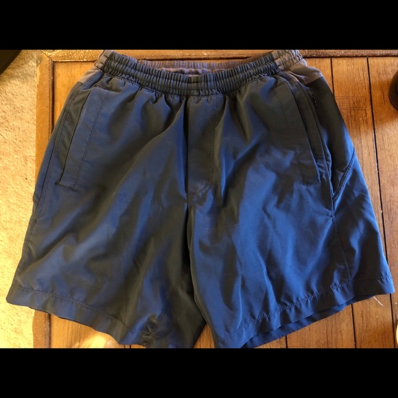mens shorts like birddogs